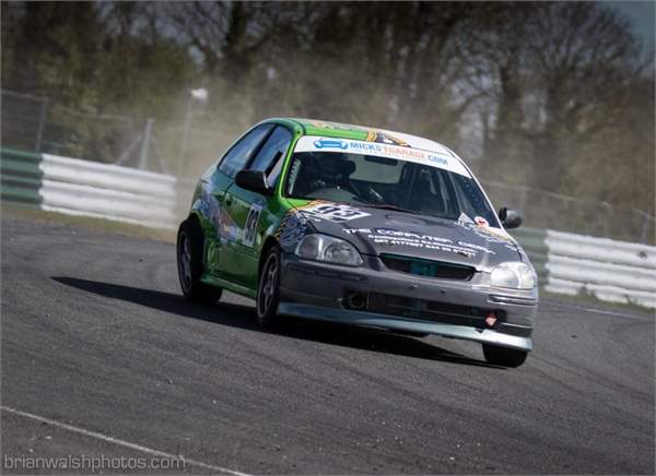 irish touring car championship - brent highes