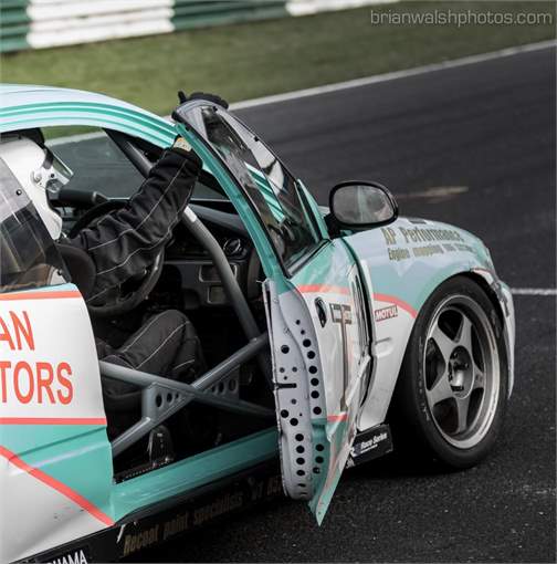 MicksGarage Irish Touring car Championship - civic eg