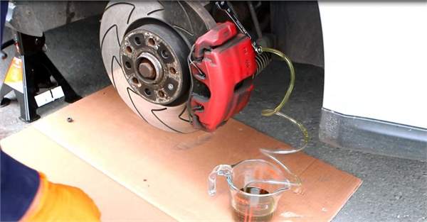 how to bleed your brakes