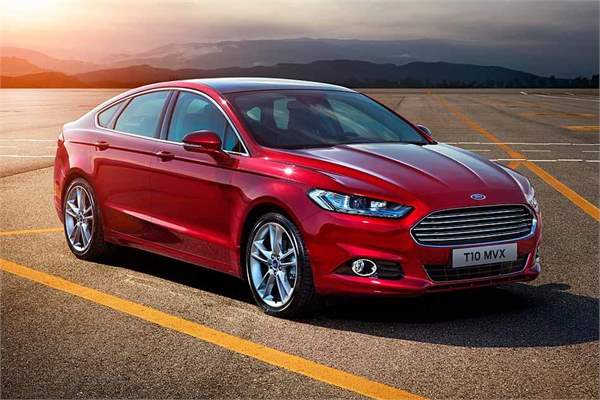 executive saloons Ford-Mondeo
