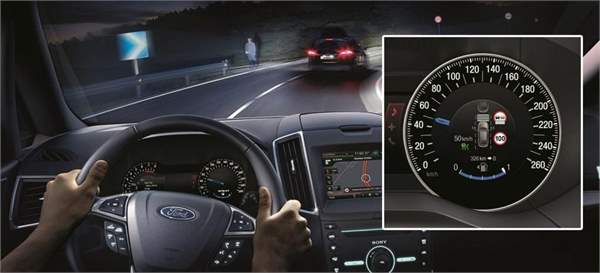 detected speed limits are shown to the driver via a screen within the speedometer