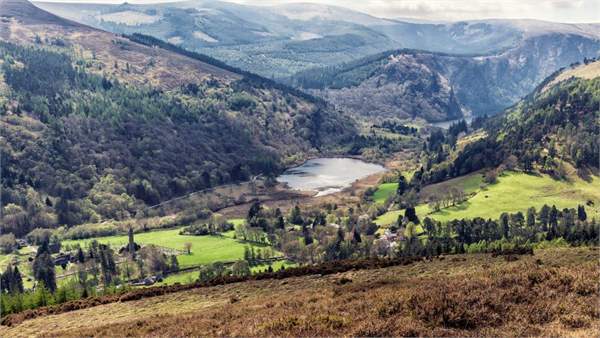 Travelling Ireland: where to visit, eat and stay Glendalough Valley