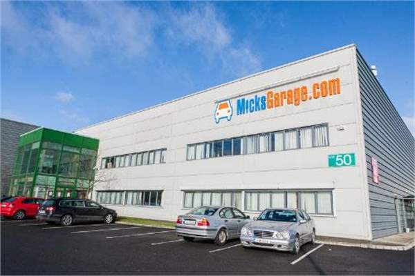 micksgarage-premises