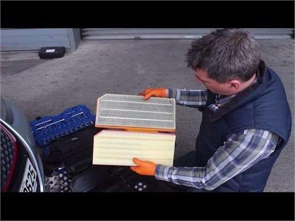 Project GTi: Air Filter Change