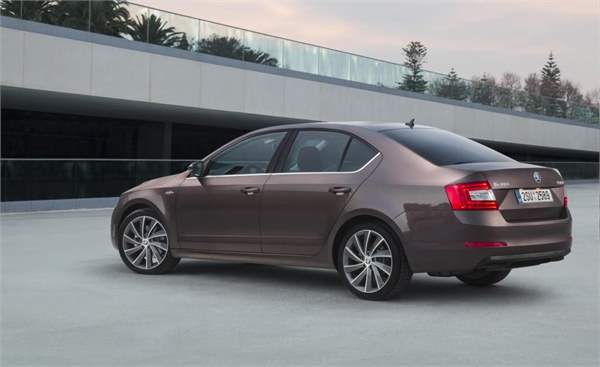 top family saloons Skoda Octavia