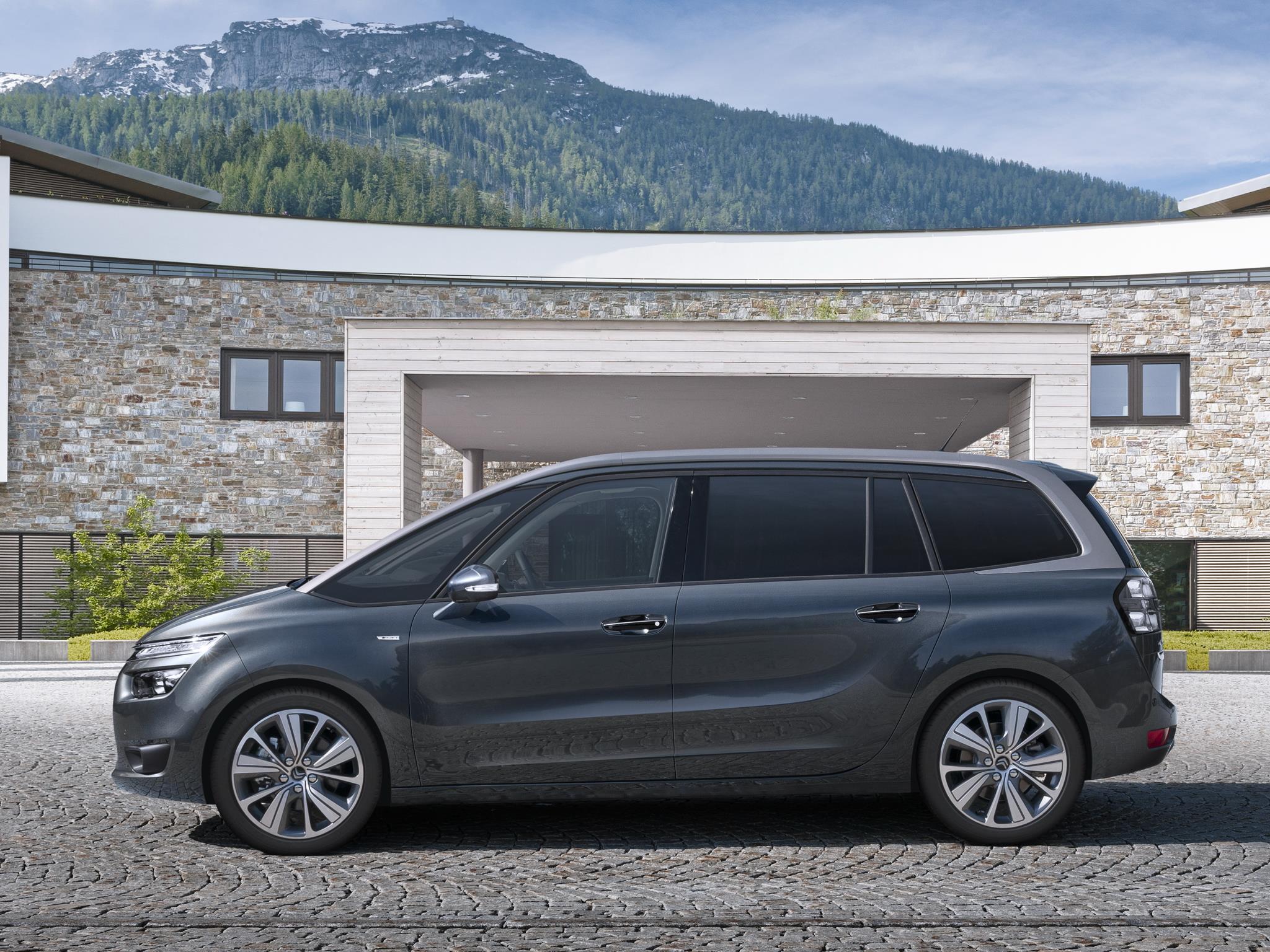 3507_citroen_grand_c4_picasso