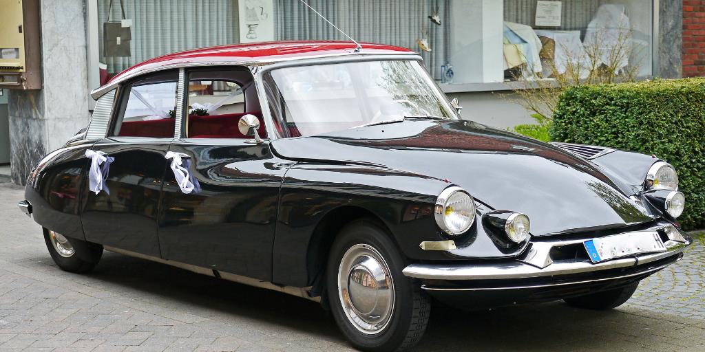 Throwback Tuesday: The Citroen DS